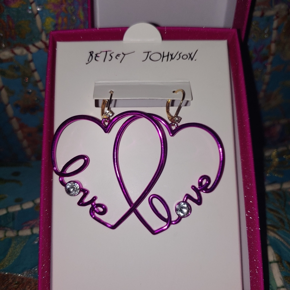 Betsey Johnson heart earrings that say love
